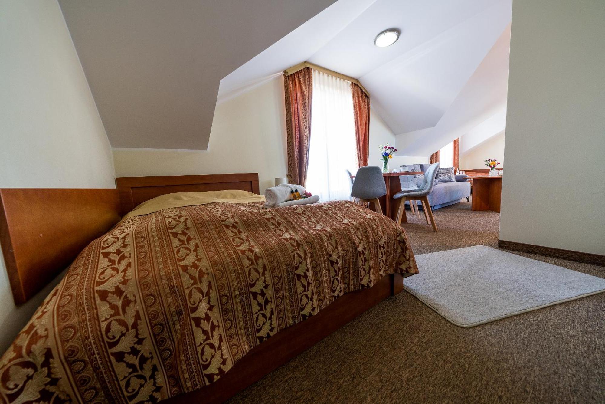 Villa Martii - Komfortowe Apartamenty Z Aneksami Kuchennymi - Spokojna Okolica, Blisko Plazy Wladyslawowo Exterior photo