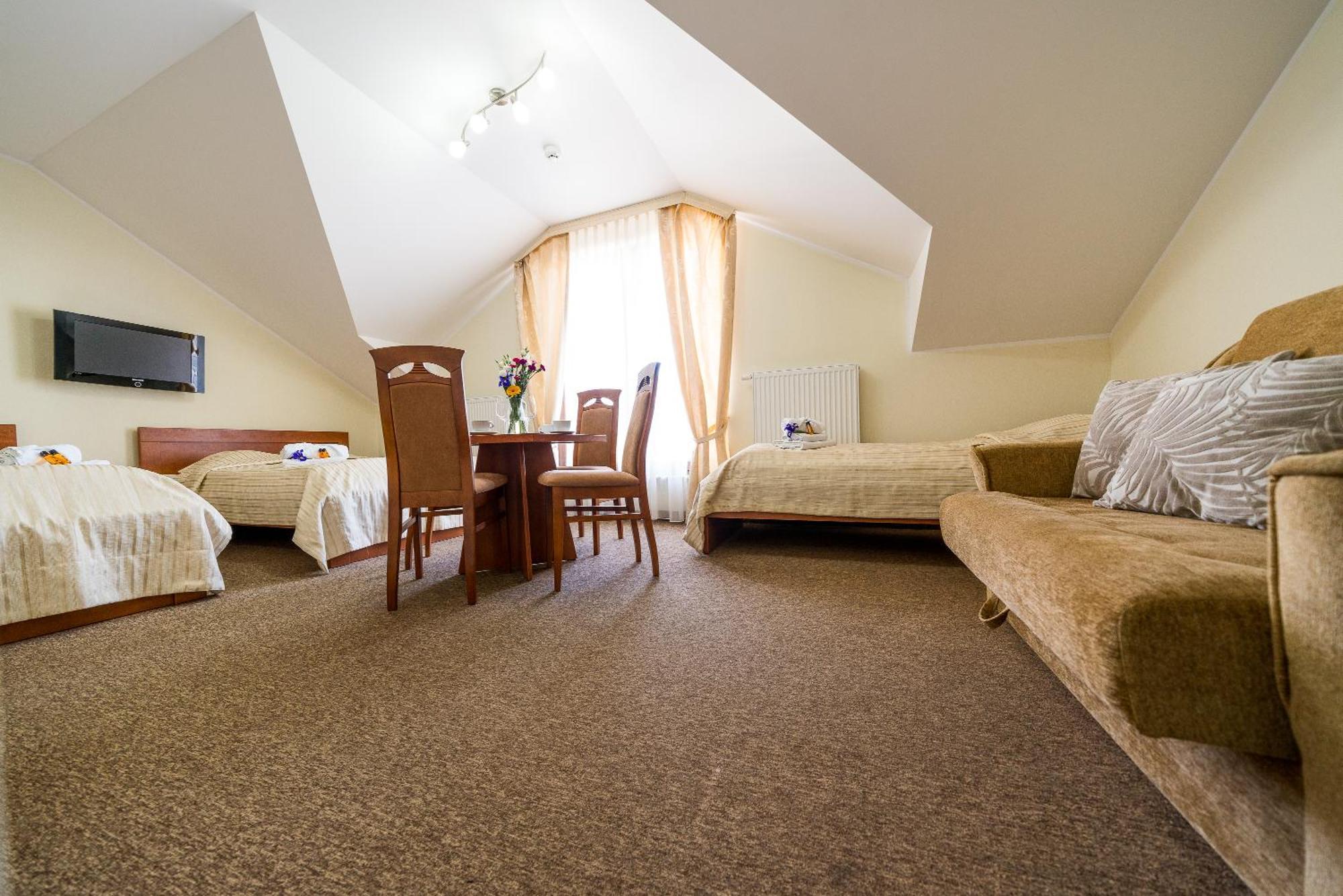 Villa Martii - Komfortowe Apartamenty Z Aneksami Kuchennymi - Spokojna Okolica, Blisko Plazy Wladyslawowo Exterior photo